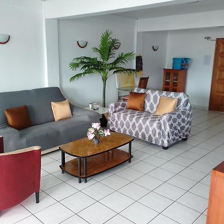 Appartement Revolution Tahiti à Papeete  Extérieur photo