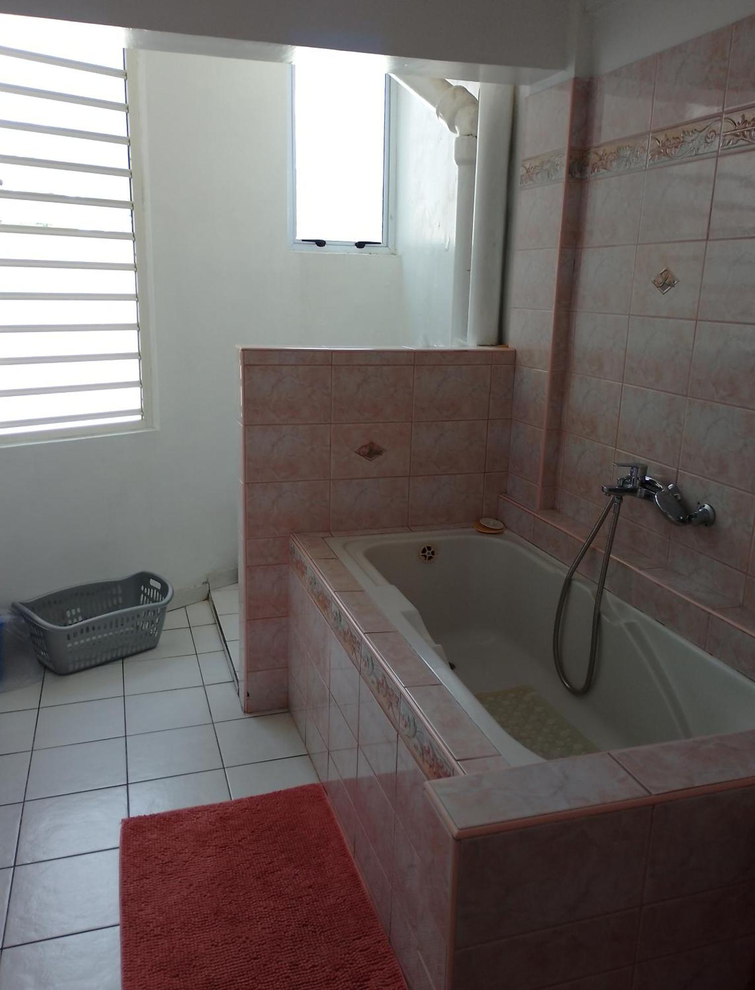 Appartement Revolution Tahiti à Papeete  Extérieur photo
