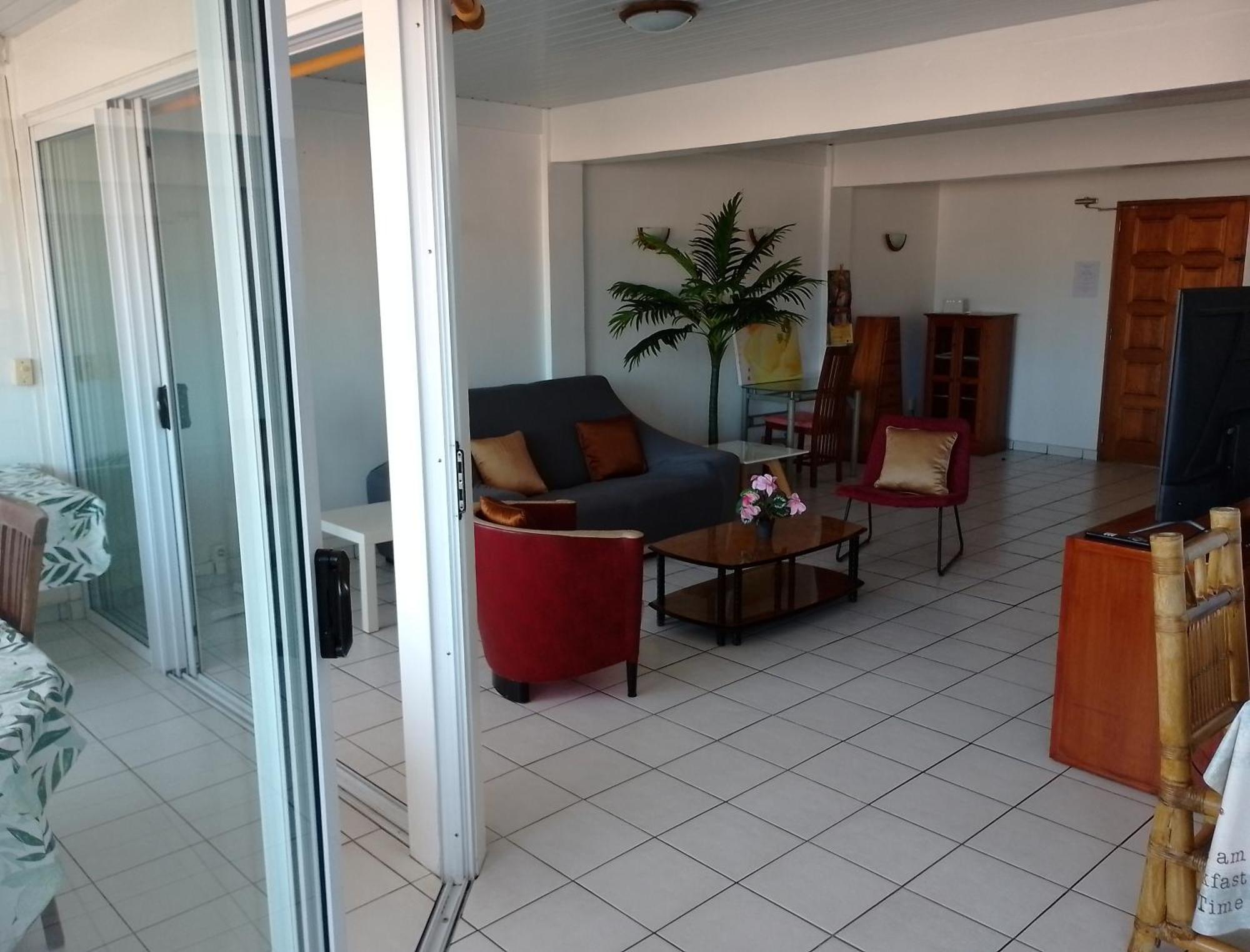 Appartement Revolution Tahiti à Papeete  Extérieur photo
